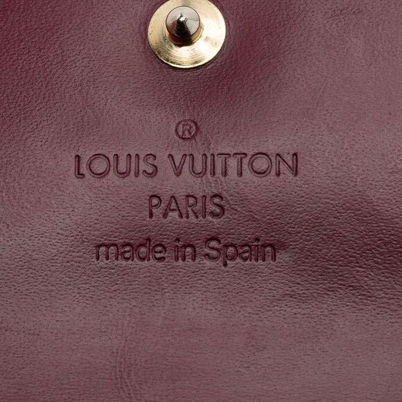 Louis Vuitton Monogram Vernis 4 Key Holder - Picture 6 of 16